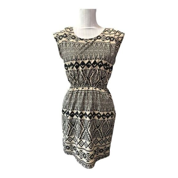 Forever 21 Aztec Print Mini Dress Women's Small Black Tan Elastic Waist Pleats - Picture 1 of 3